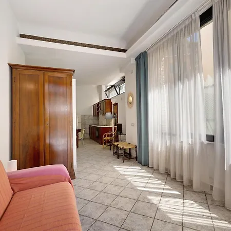 Apartment 4 Mehari