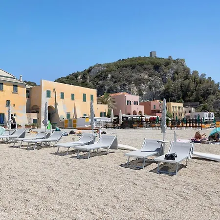 4 Mehari Apartamento